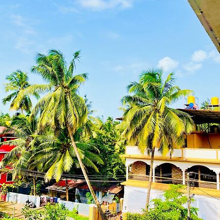 Sea Breeze 1 Bhk Apartment A12 Calangute,North Goa Nagoa Екстериор снимка